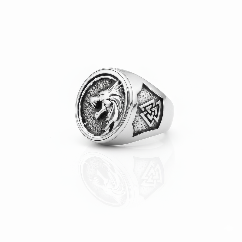 Golden Wolf Ring 4