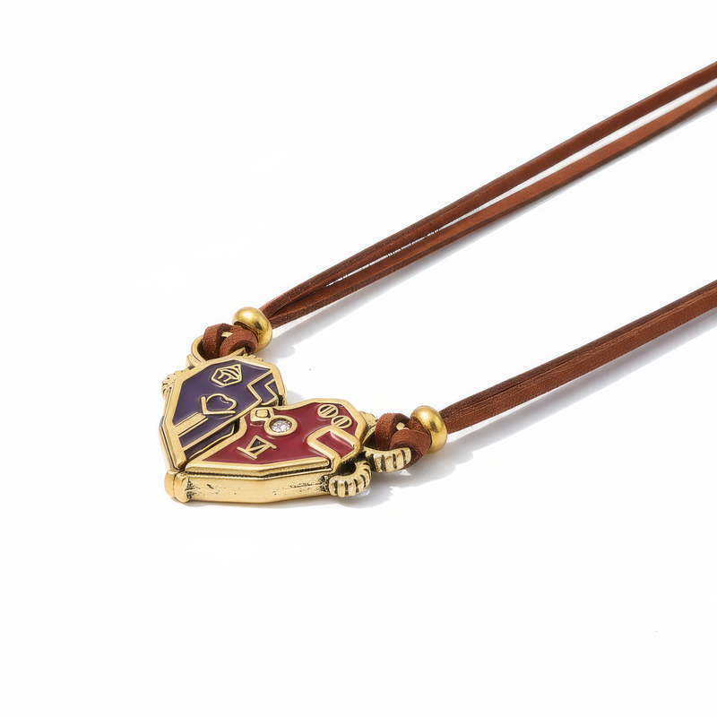Caitlyn & Vi Necklace 3